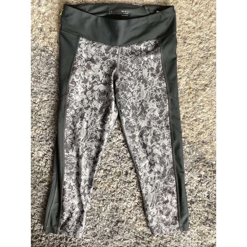 Under Armour Cropped Yoga Pants Work Out,Grey Sz Med Heat Gear, Zip Pocket